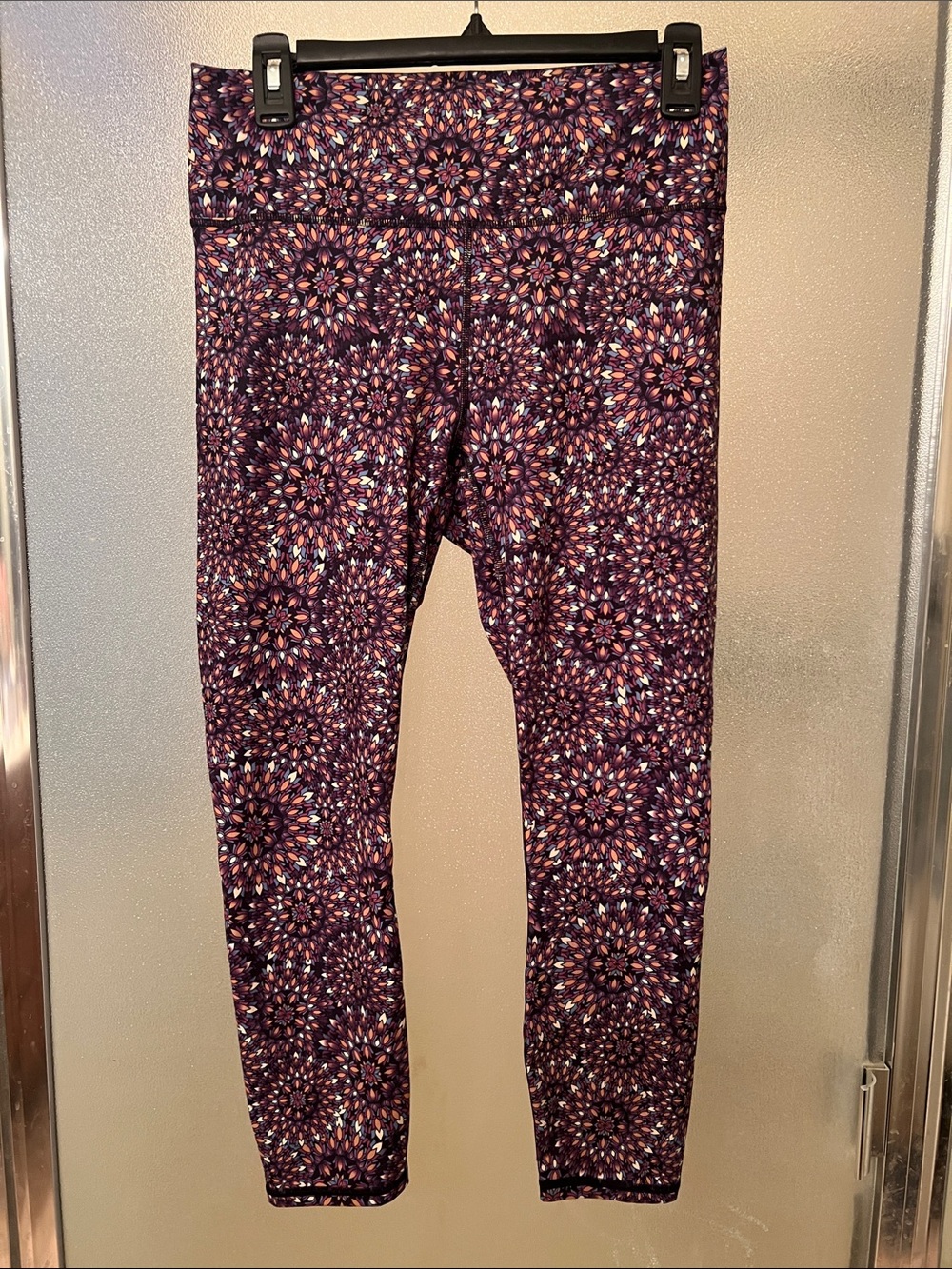Fabletics Womens Mandela Purple Floral Mosaic Leggings